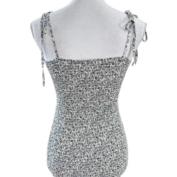 Mable Blue Floral Knot Front Smocked Sleeveless  Midi Dress Size Large - Picture 10 of 10